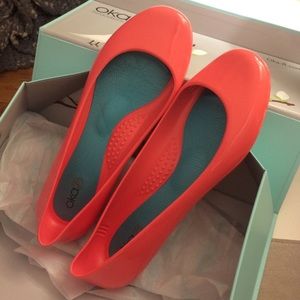 Watermelon pink Oka b jelly rubber ballet flats
