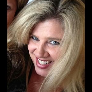 Meet your Posher, Angie