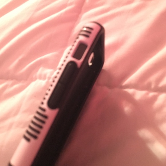 Case - Picture 3 of 3