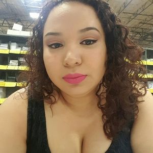 Meet your Posher, Eloisa