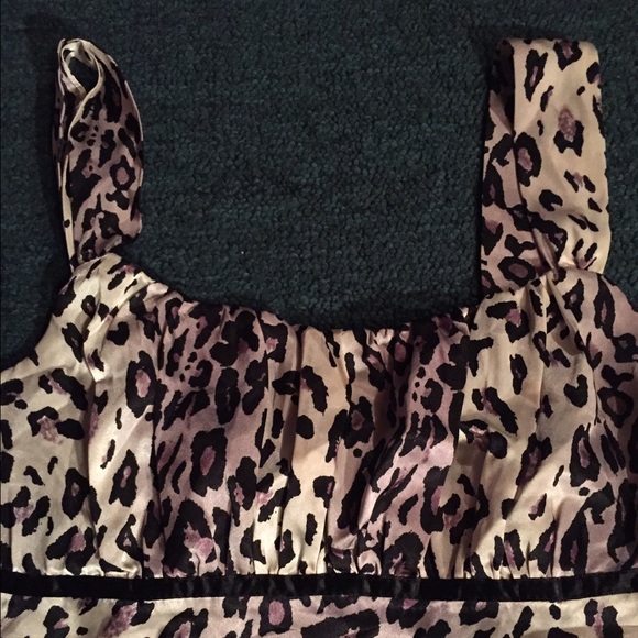 💋LEOPARD PRINT TANK TOP💋 - Picture 2 of 4