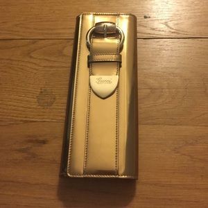 Gold clutch