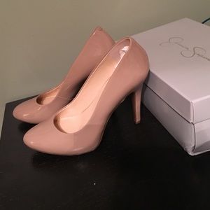 Jessica Simpson Malia size 8 patent leather pumps