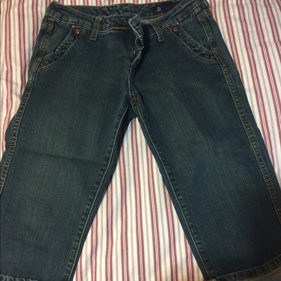 7 for all Mankind Jean capris
