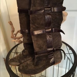 FLASH SALE ⭐ Brown Suede/Leather Boot