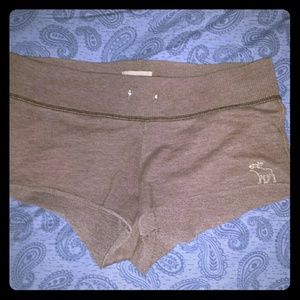 Abercrombie short shorts