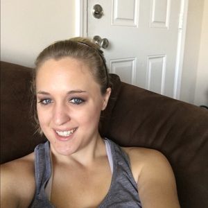 Meet your Posher, Brittany