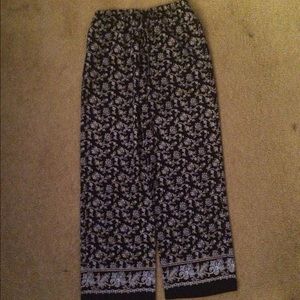 Lightweight drawstring pants