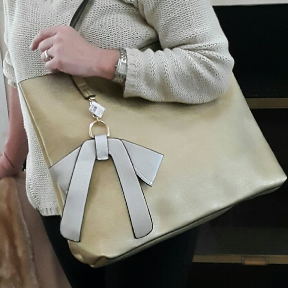 Gold and silver  tote bag - Picture 3 of 4