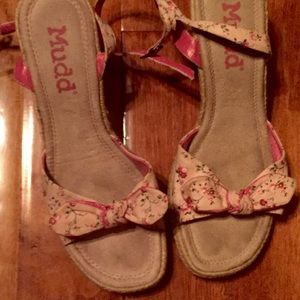 Mudd Sandals