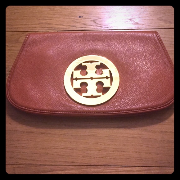 Small tan leather clutch