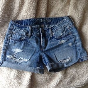 🔸PRICE REDUCED🔸 American Eagle midi jean shorts