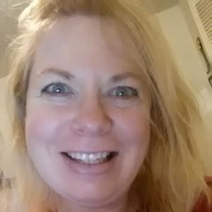 Meet your Posher, Debra