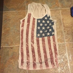Lightweight Americana Tank