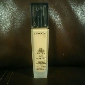 Lancome Teint Idole Ultra 24H