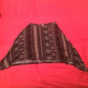 Aztec patterned skirt never worn before size small