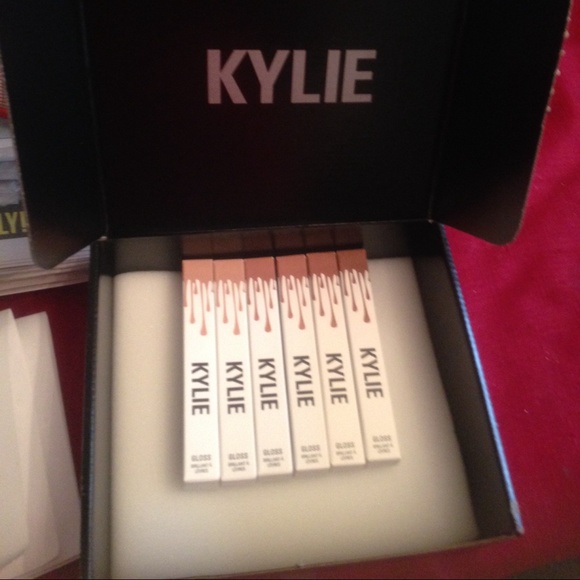Kylie Jenner Lipgloss