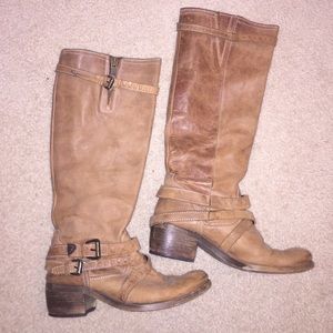 Steve Madden boots SALE 1 hour only !!!!!!!