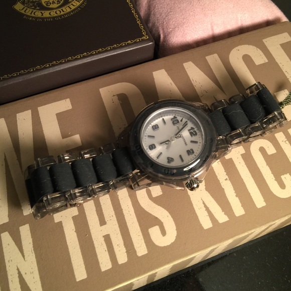 💯%AUTHENTIC  JUICY COUTURE WOMENS WATCH💕 - Picture 2 of 4