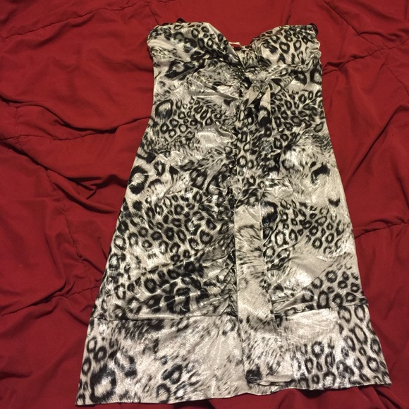 💃🏽 shimmery sexy Cheetah dress size Medium