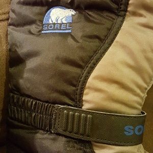 Sorel rain & show boys boots