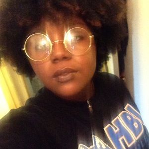 Meet your Posher, Therese