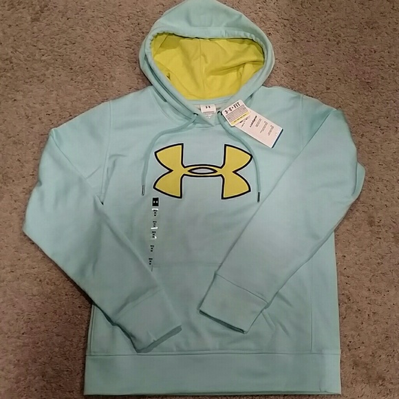 Under Armour sweatshirt hoodie