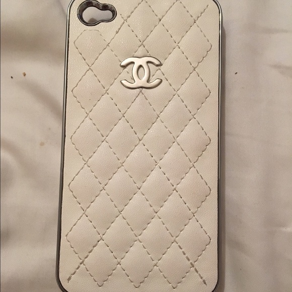 Quilted iPhone 4 case