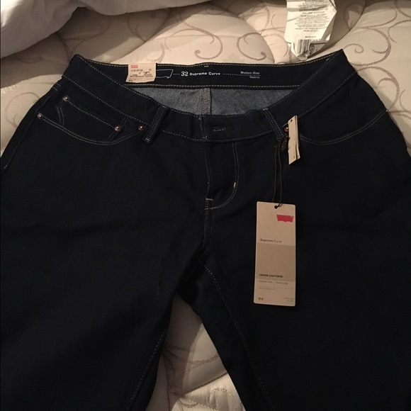 Brand new! Modern Rise Supreme Curve Skinny Jeans