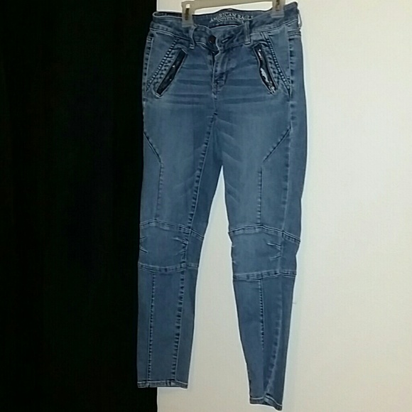 Great jeans  2american eagle jeans