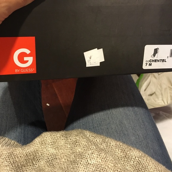 G by Guess women's heels size 7 - Picture 4 of 4