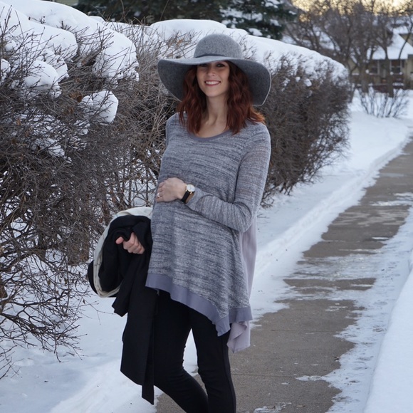 🚫SOLD IN BUNDLE🚫Maternity Tunic top