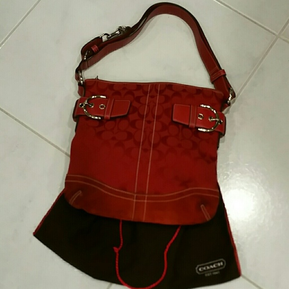 Red coach adjustable crossbody/shoulder bag - Picture 1 of 4