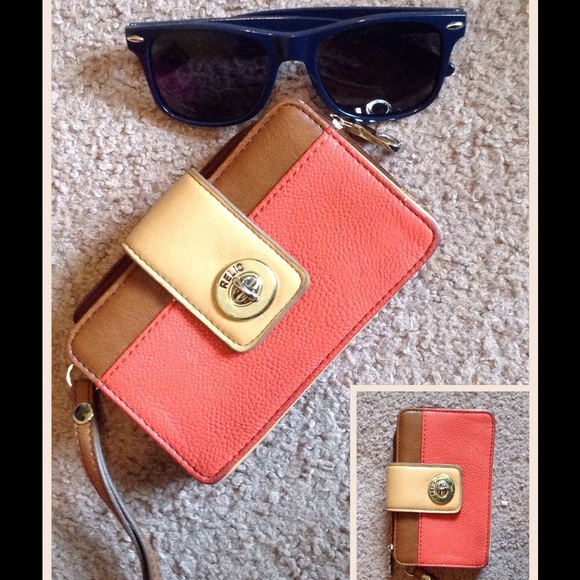 🔴 Sale 🔴 Two-toned Wallet