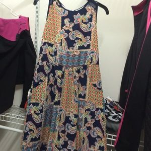 Adorable floral print dress perfect for spring!!