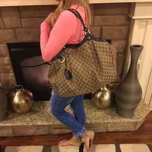 Gucci Bags - 😀💎SOLD💎😀 GUCCI SUKEY XL LARGE HANDBAG TOTE Gucci Bags - 😀💎SOLD💎😀 GUCCI SUKEY XL LARGE HANDBAG TOTE