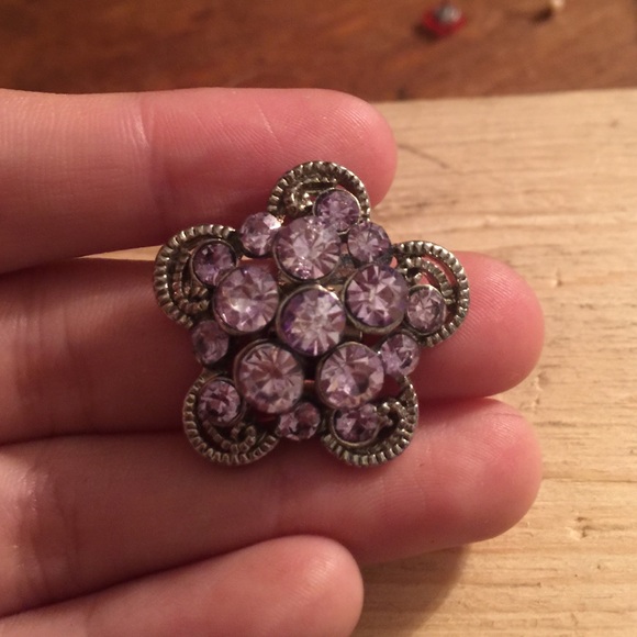 Pink cocktail ring - Picture 2 of 3