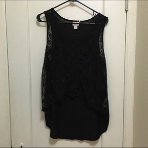 NWOT Front mesh black top