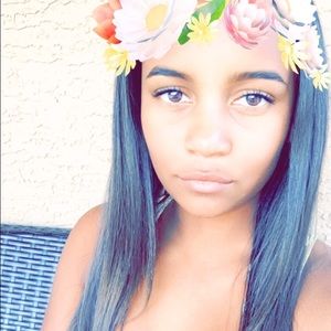 Meet your Posher, Taryn