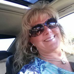 Meet your Posher, Danell