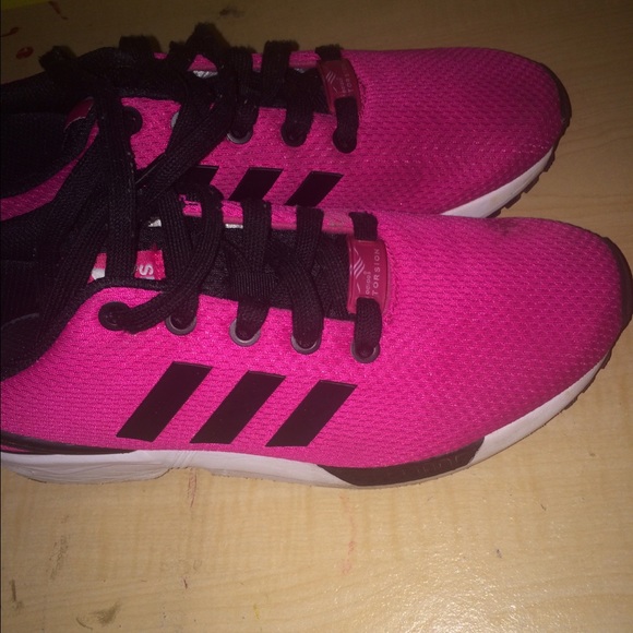Adidas Flux Shoes - Picture 1 of 3