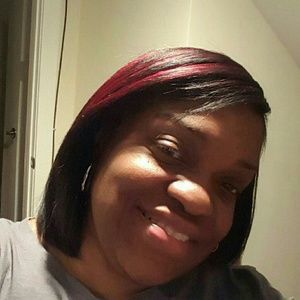 Meet your Posher, Angie