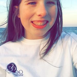 Meet your Posher, Kaylie