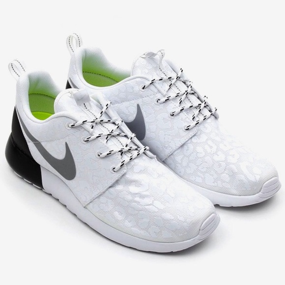Nike Shoes - For Nicole!!! Nike Roshe Run- white leopard