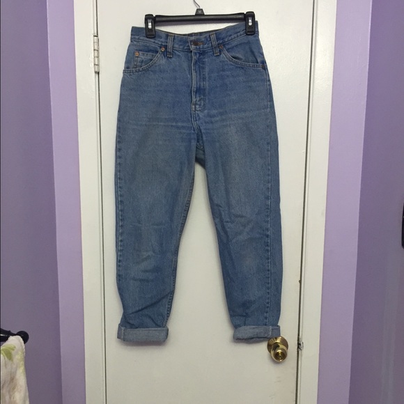 vintage Levi high waisted jeans