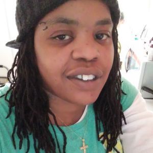 Meet your Posher, Toni