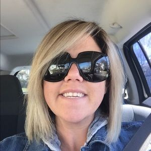 Meet your Posher, Erin