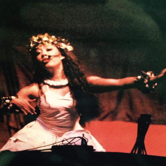 Meet your Posher, Angela