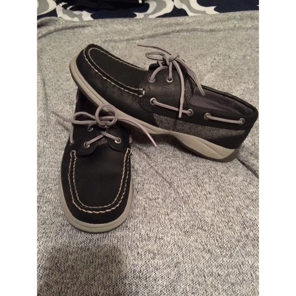 SPERRY Top-Sider - Picture 1 of 4