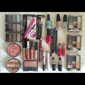 New!!! NYC Mixed Lot Of 30 Makeup / wholesale L.1